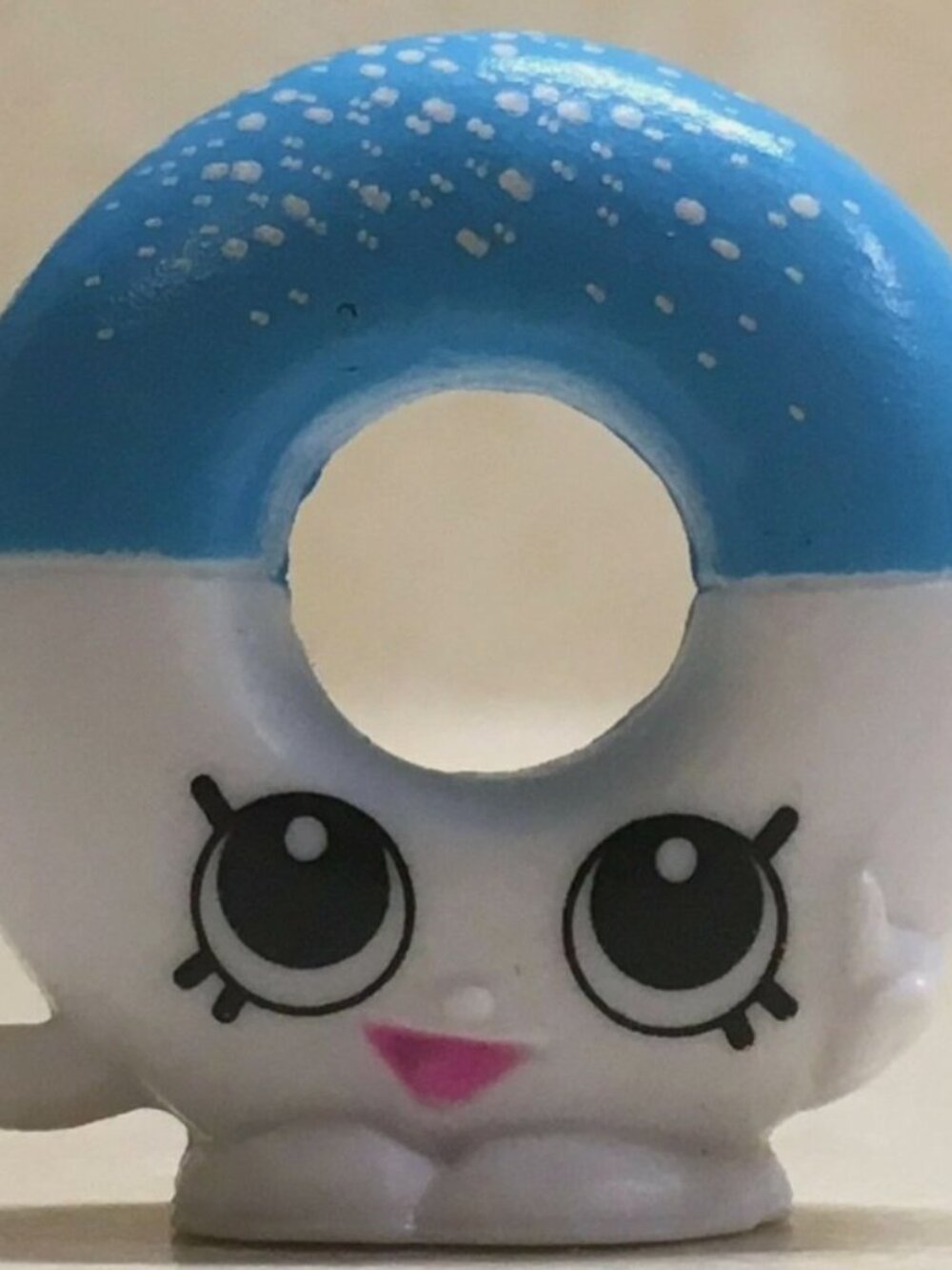 EXCLUSIVE Series 4 Yummy Gummy Ring Shopkins
